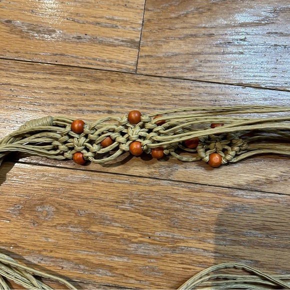 Macrame Boho Belt with beads.  Very cool piece ! - Picture 5 of 13